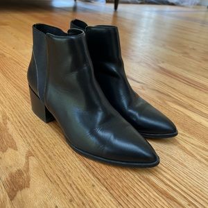 Chinese Laundry Finn Boot